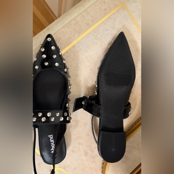 Abound Black Abound
Kadia Slingback Pointed
Toe Flat (Women) - Picture 5 of 7